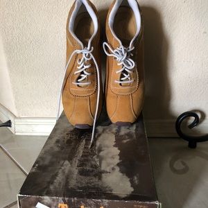 Authentic Timberland Women’s SZ 7.5